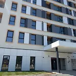 Emerald Halo Apartman Bukarest